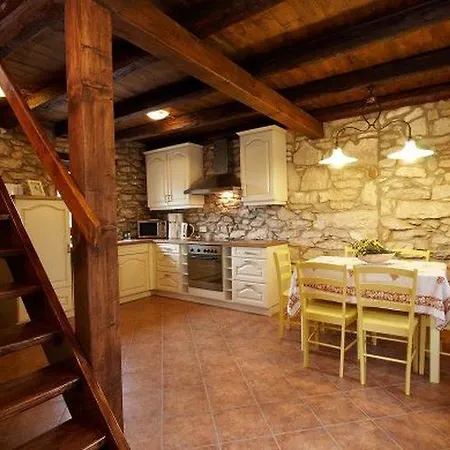Holiday In Paradies * Labin (Istria)